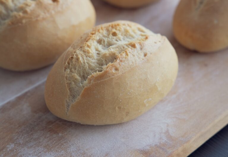 Photo "Techniques for baking bread at home"