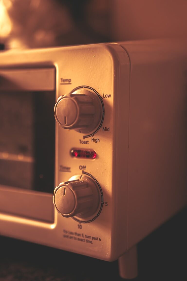 Photo "Guide for the proper use of modern cooking appliances"