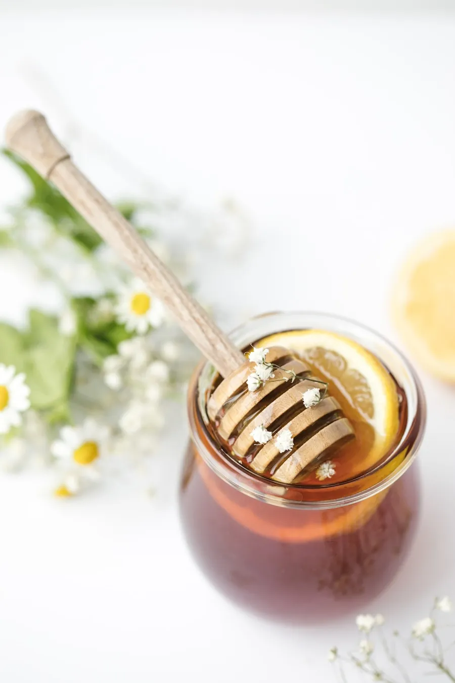 Photo How to use seasonal honey in healthy desserts
