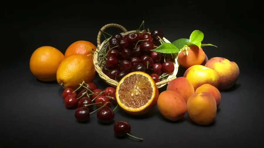 Photo "Guide to Using Seasonal Fruits in Natural Drinks"