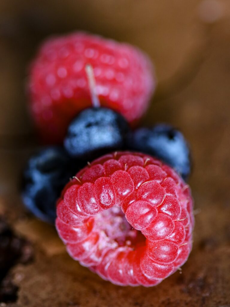 Photo "Guide to including antioxidant foods in a balanced diet"
