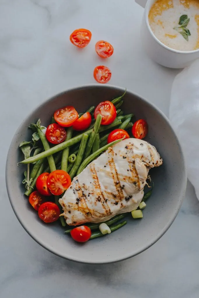 Ghid pentru a salva timp cu rețete simple și rapide pentru meal prep Photo "Guide to saving time with simple and quick recipes for meal prep"