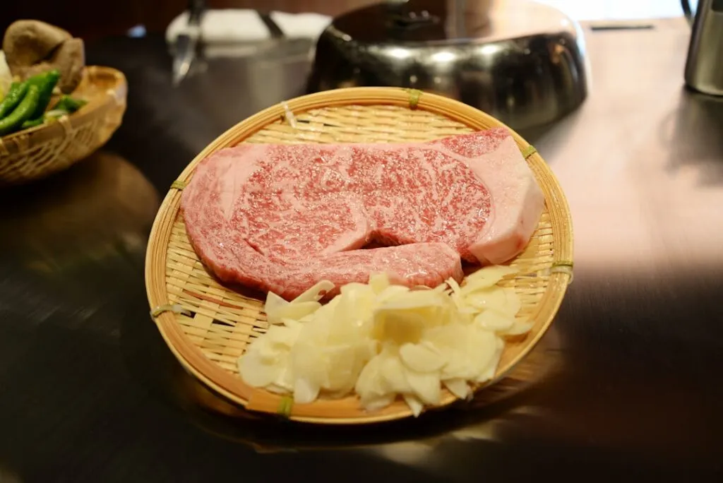 Photo marinating meat