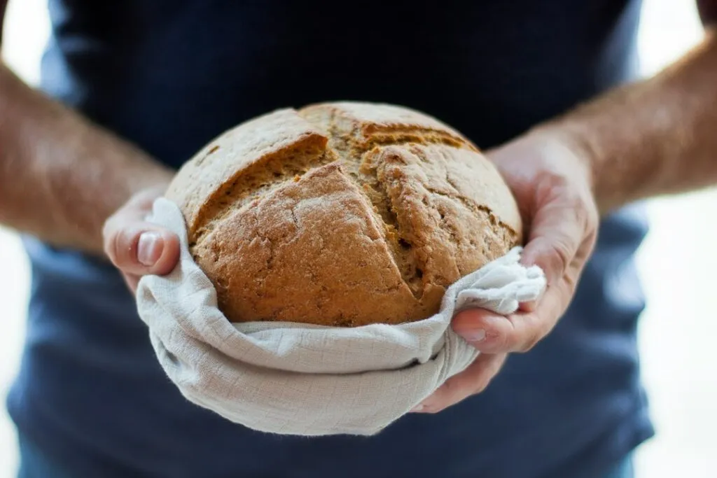 Photo homemade bread baking tips