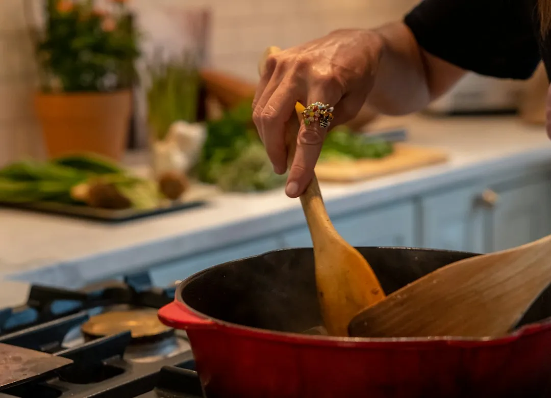 Photo beginner cooking techniques guide
